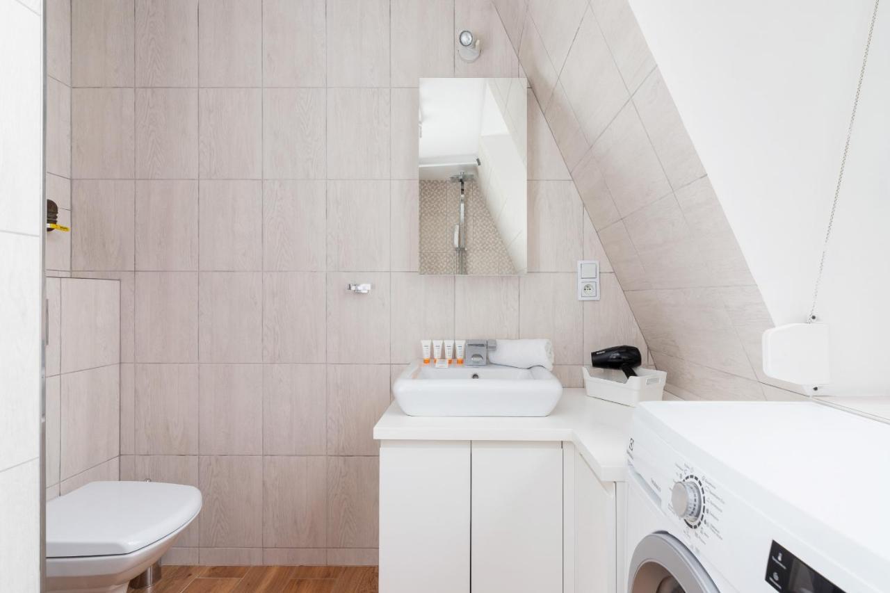 Radziwillowska Apartment Cracow Planty By Noclegi Renters Kraków Exteriör bild