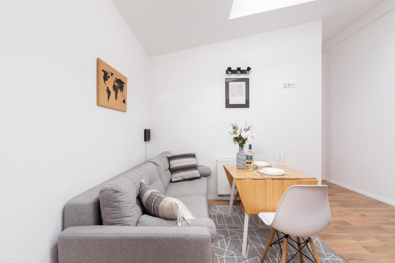 Radziwillowska Apartment Cracow Planty By Noclegi Renters Kraków Exteriör bild